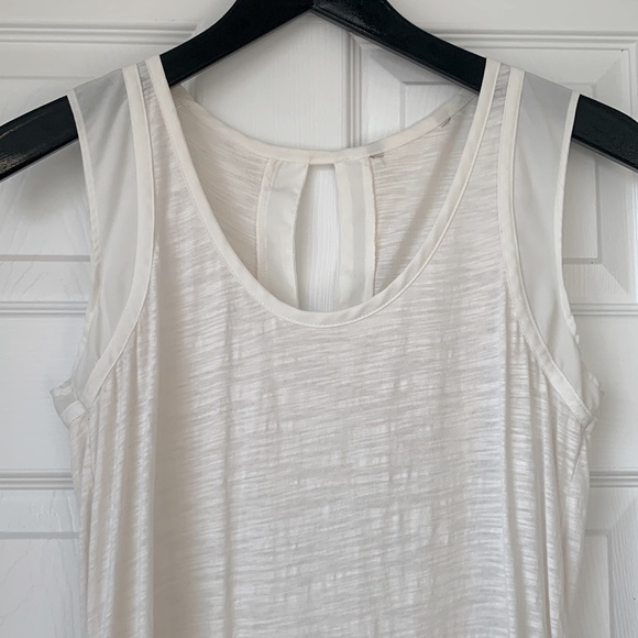 Banana Republic Sleeveless Top - Off White - Picture 4 of 4